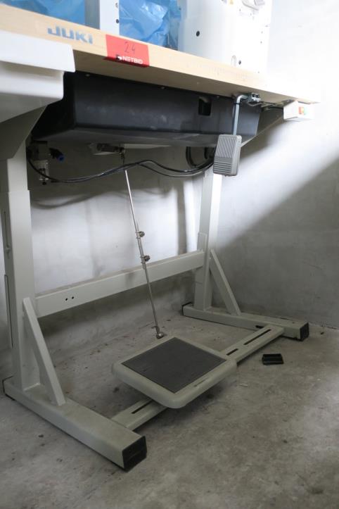 Machines à coudre-4